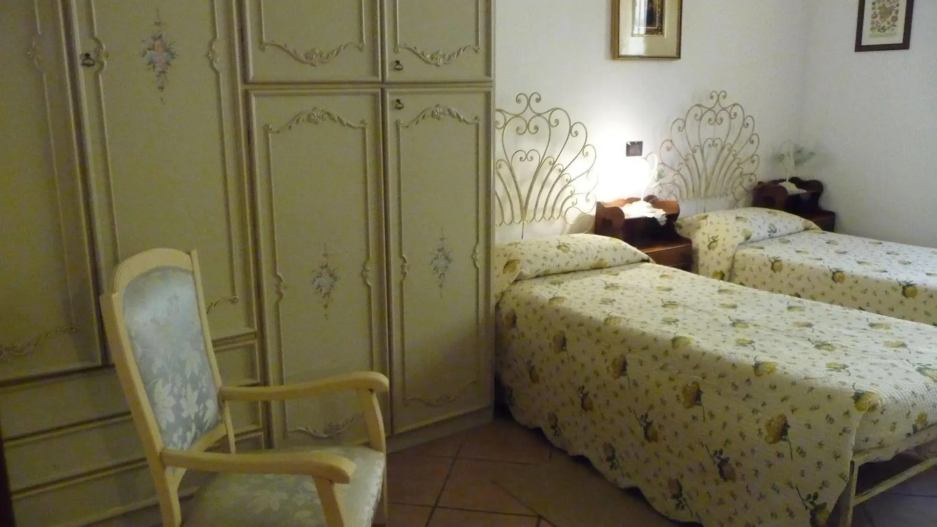 Al Parco Bed & Breakfast Curtatone 0*,